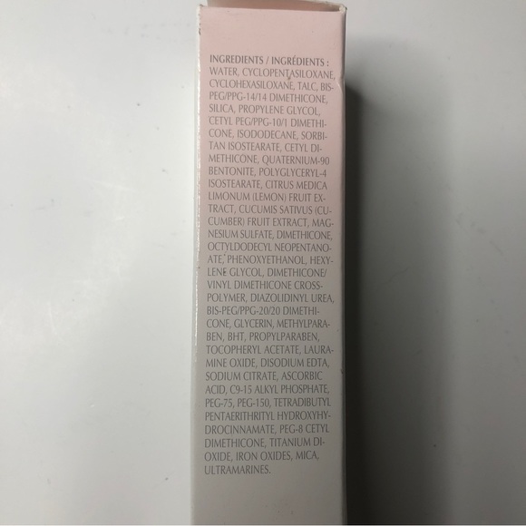 Mary Kay medium coverage foundation and tinted moisturizer in bronze - Picture 2 of 6